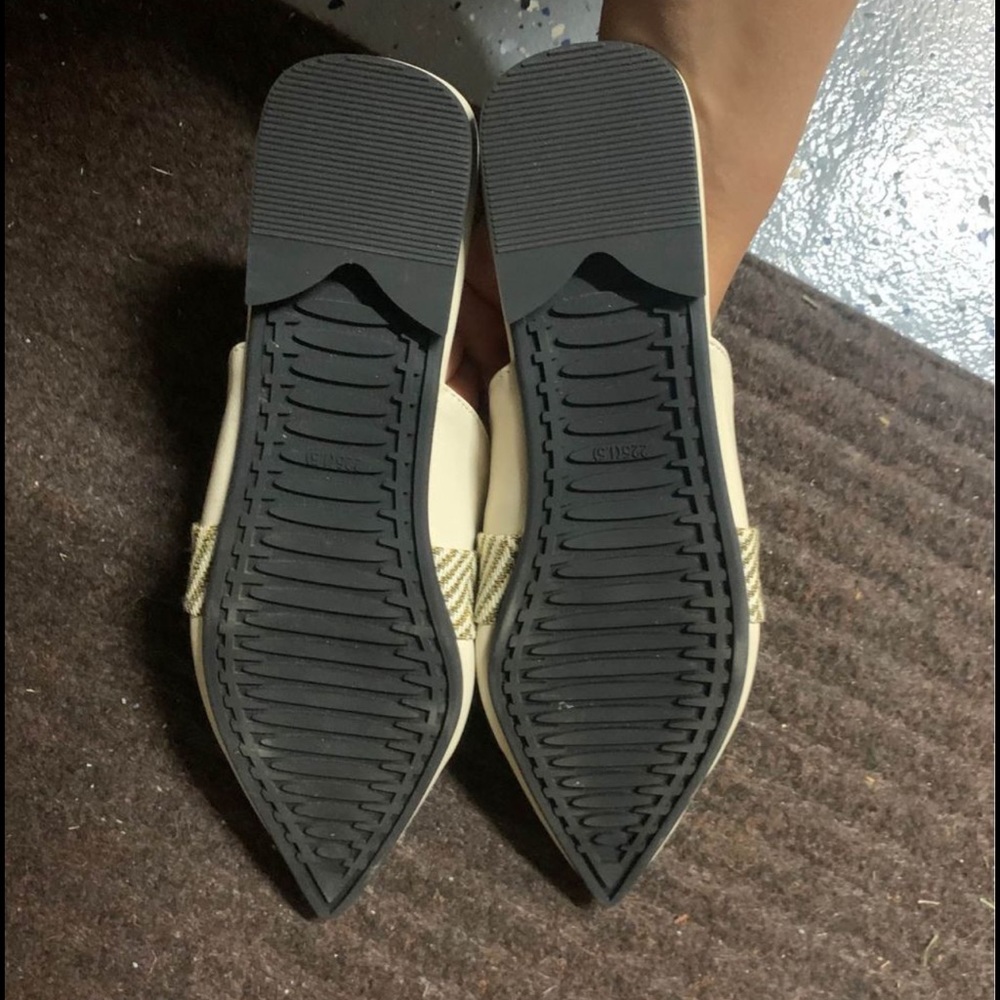 Womens Pointed Mules
